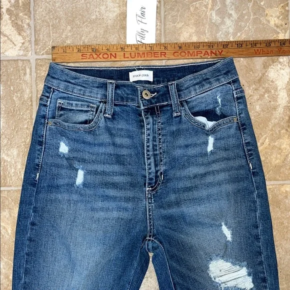 NWT Sneak Peek Distressed Dark Blue Ankle Jeans - Picture 5 of 11